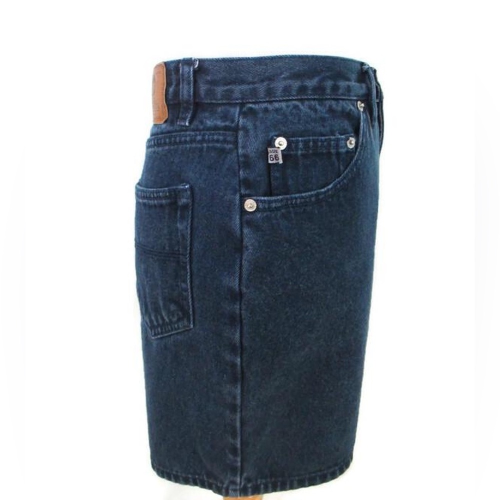 Route 66 Navy Blue Jean Shorts Women's Size 5/6 High Waisted Relaxed Fit - Picture 2 of 8